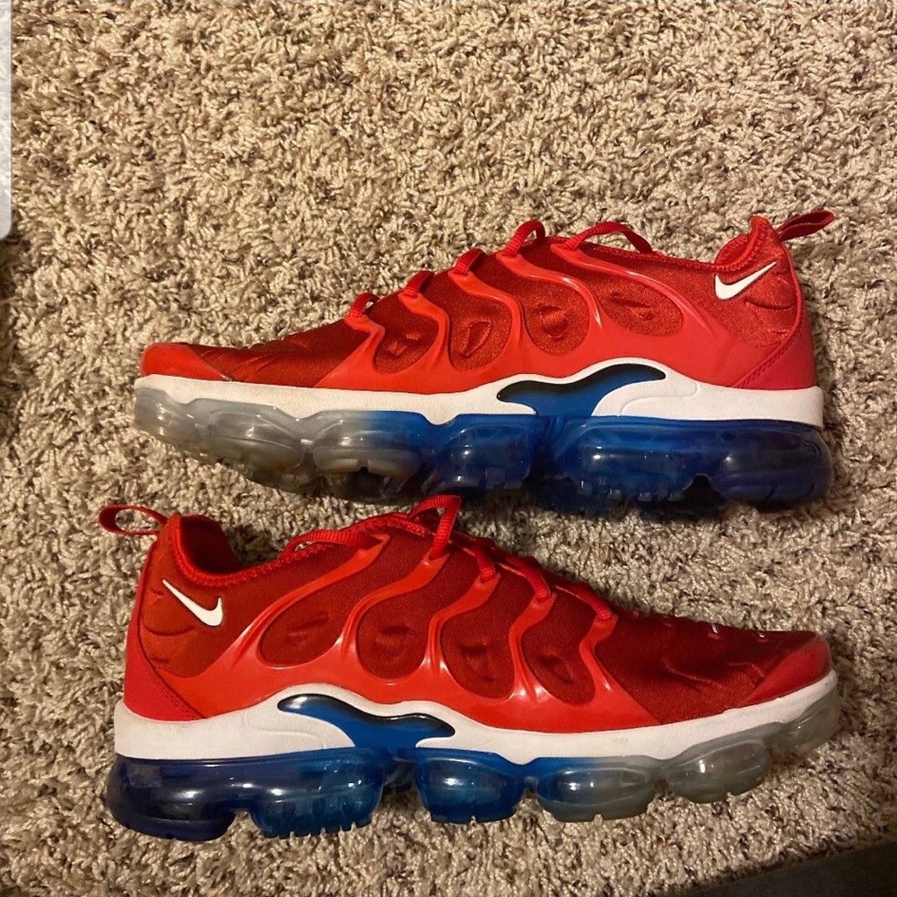 Nike Air Vapormax “USA” Size 12